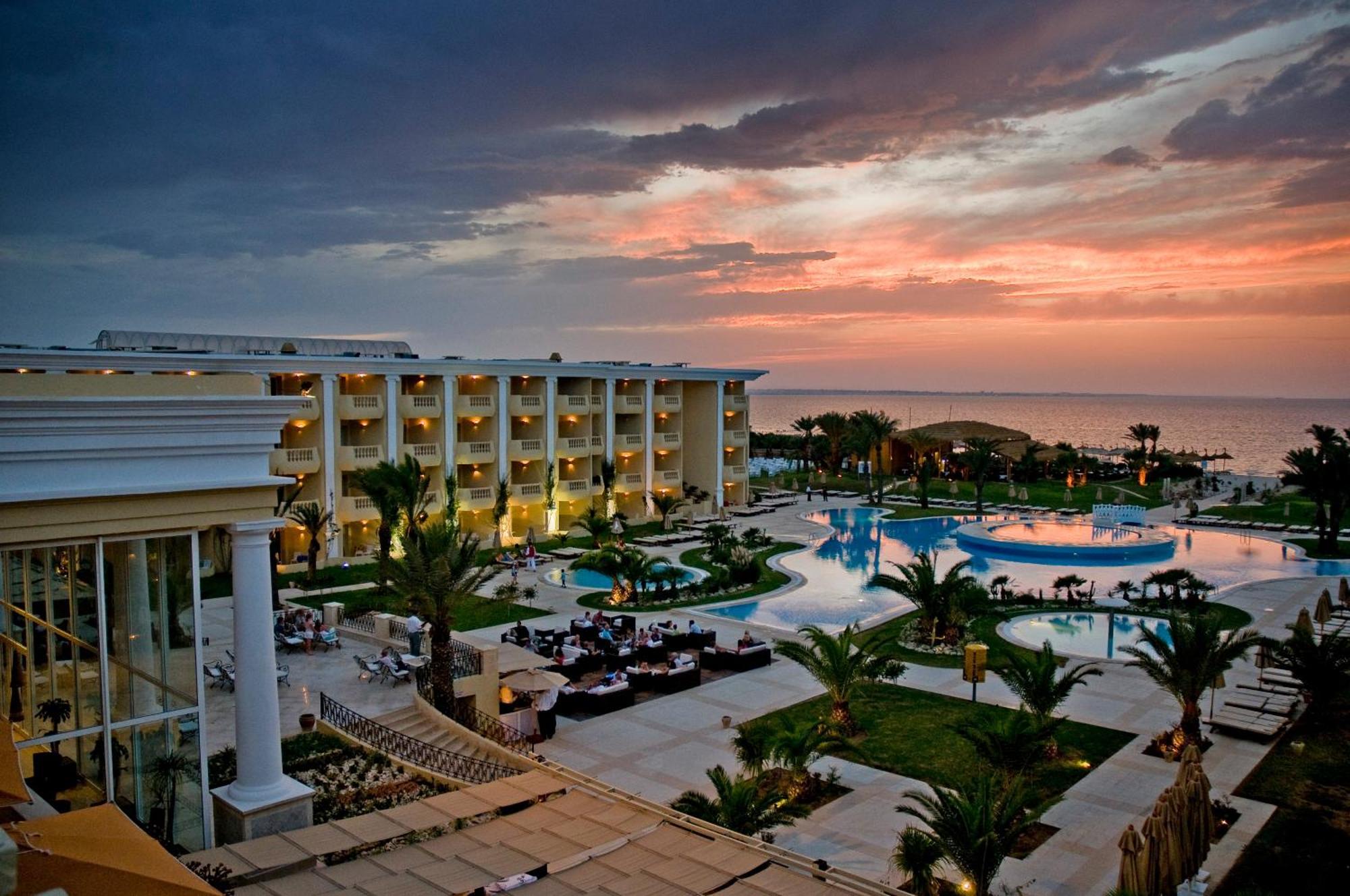 Hotel Royal Thalassa 5*